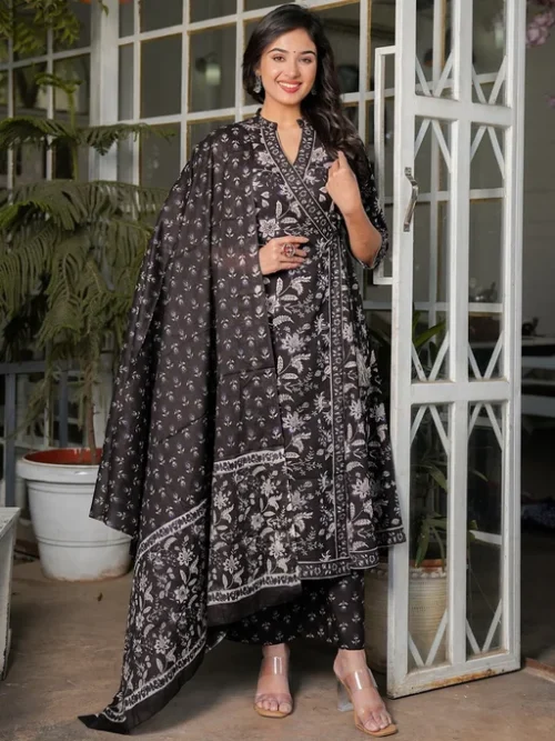 Floral Printed Pure Cotton Kurta With Palazzos & Dupatta Floral Printed Pure Cotton Kurta With Palazzos & Dupatta