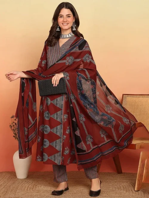 Women Floral Printed Cotton Kurta with Trousers & Dupatta