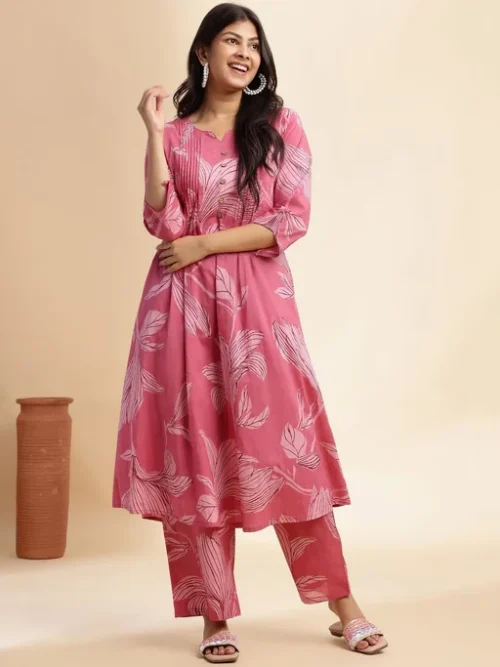 Pink Women Floral Printed A-Line Pure Cotton Kurta with Trousers